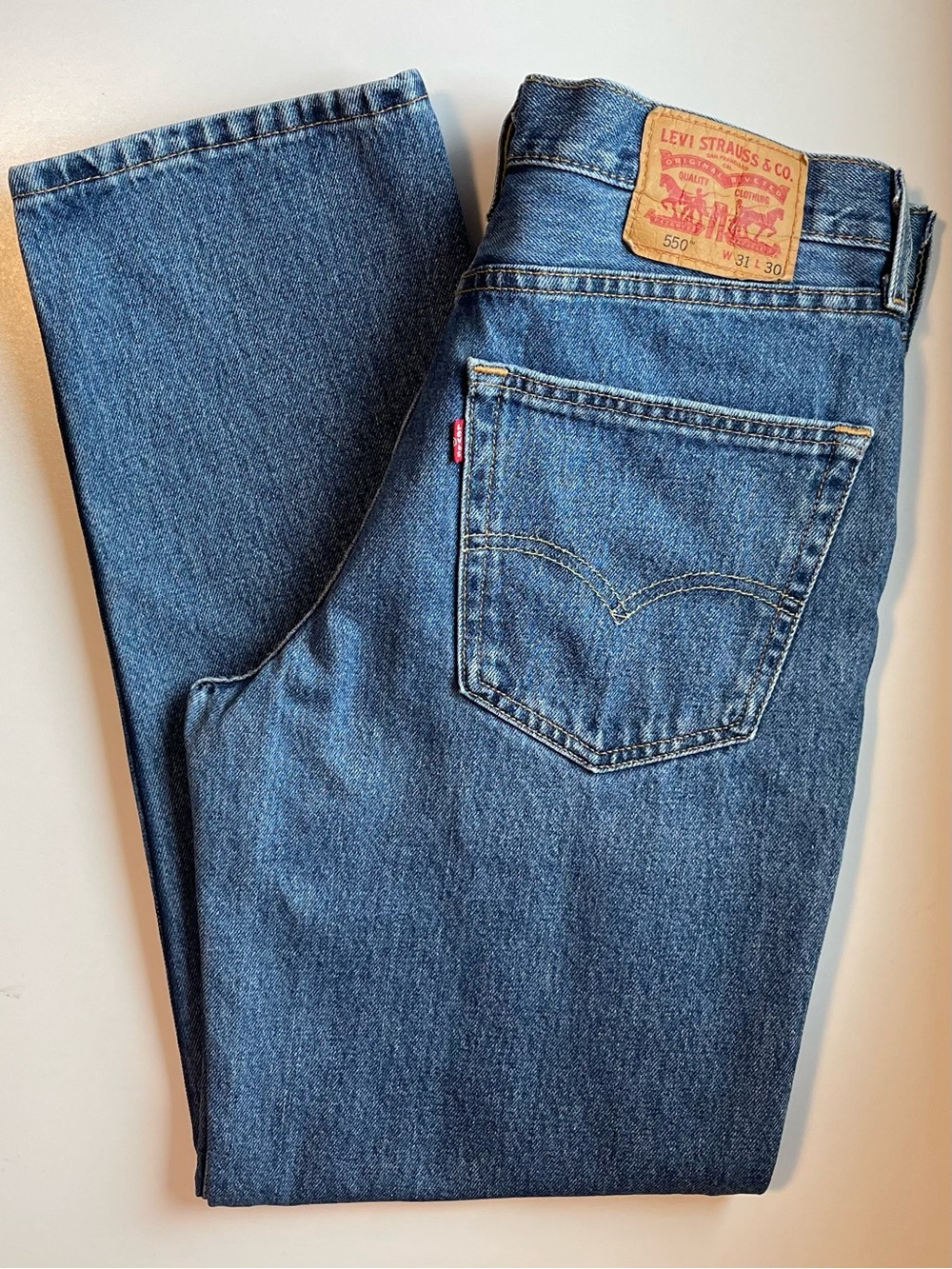 Vintage Levi's 550 Jeans - Relaxed Fit Straight Leg Classic Wash - Size 31 | 30